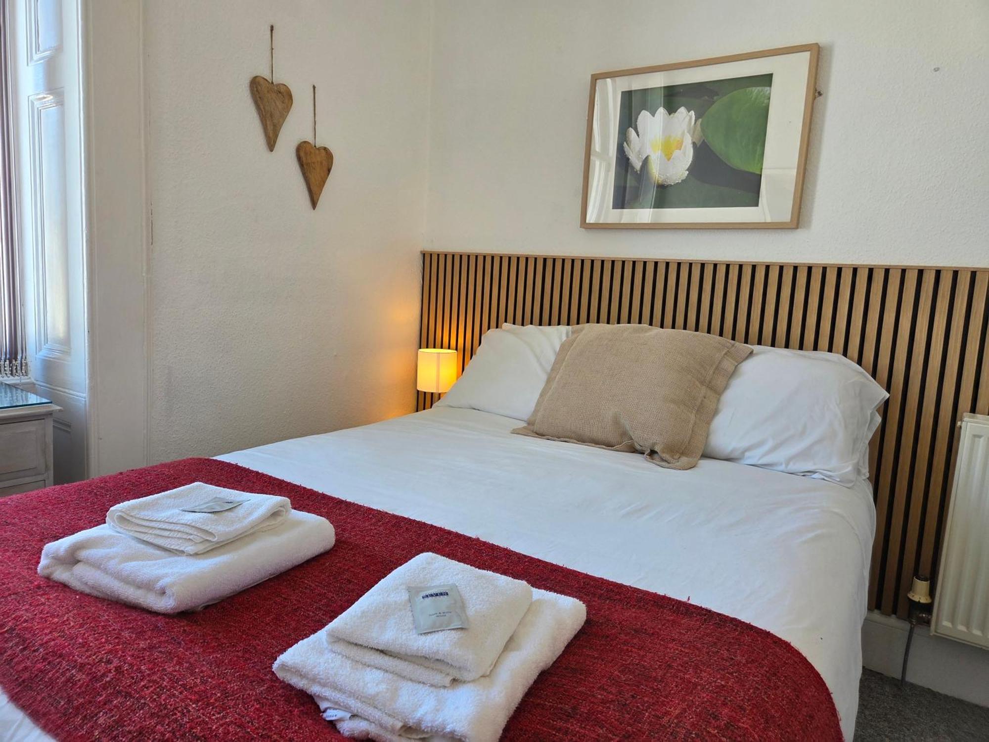 Grindlay Street Residence, 2 Bedroom, 2 Bathroom Apartment Close To Castle, Edinburgh